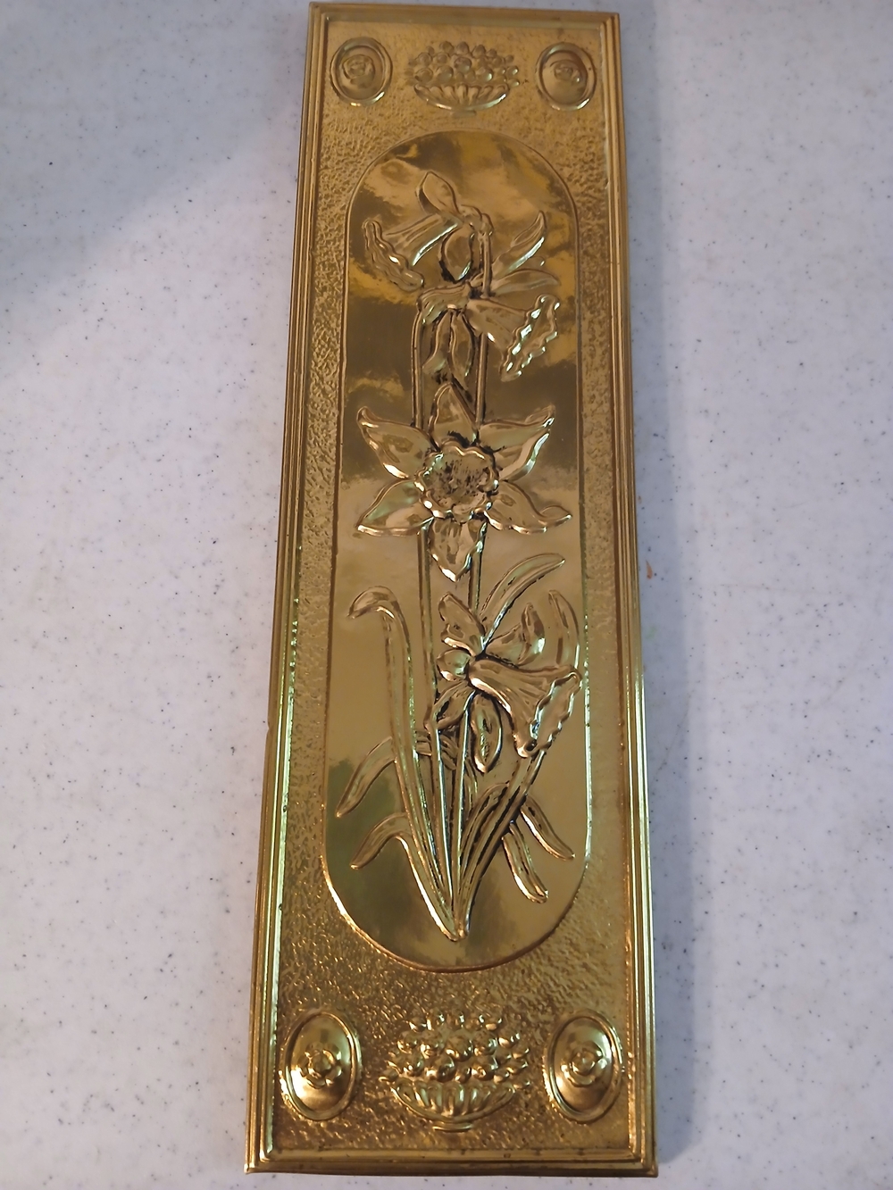 Vintage Gold Floral Relief Wall Plaque - Decorative Home Wall Decor